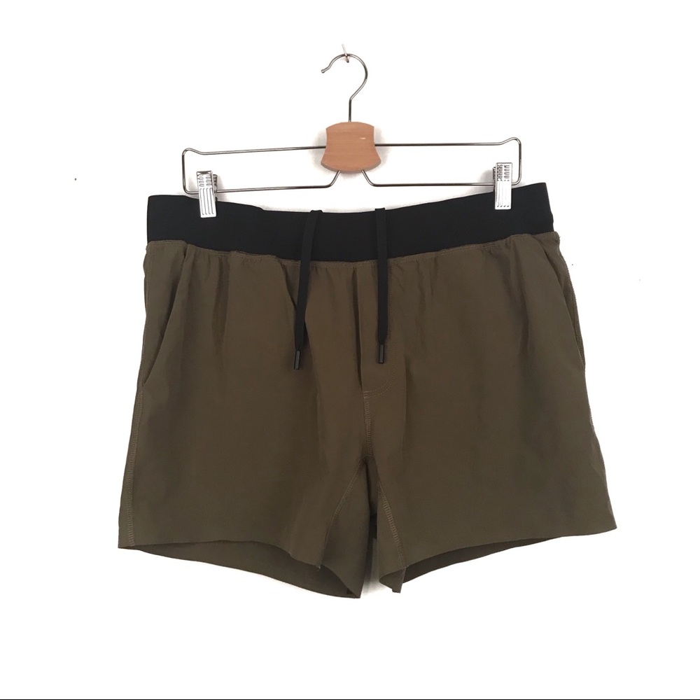 Frank & Oak Green Activewear Shorts Size L